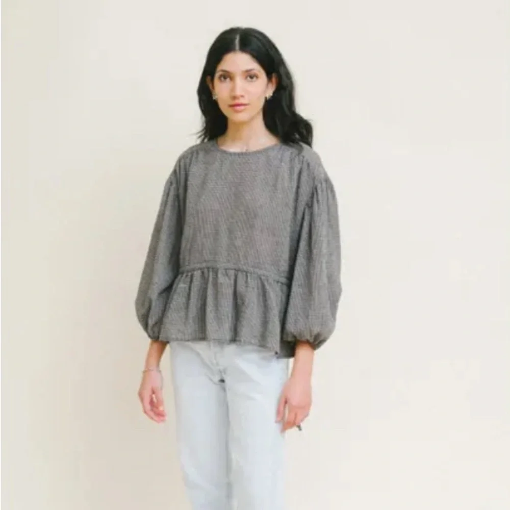 A Bronze Age Ivy Blouse - White Eyelet - Picture 9 of 9